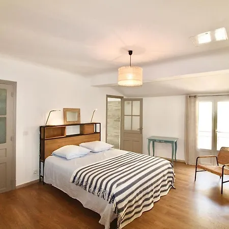 Apartment Grand Avec Vue Sur Quai *